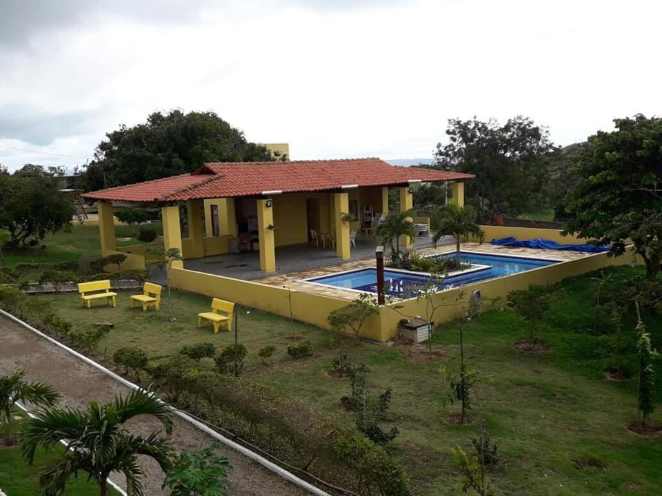 Flat Condominio Serra Negra Bezerros Exterior foto